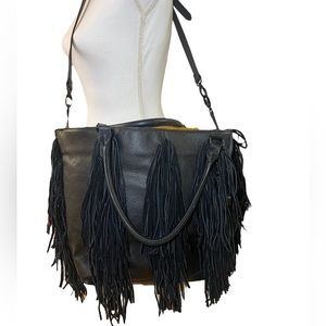 Fringe suede/leather shoulder bag!